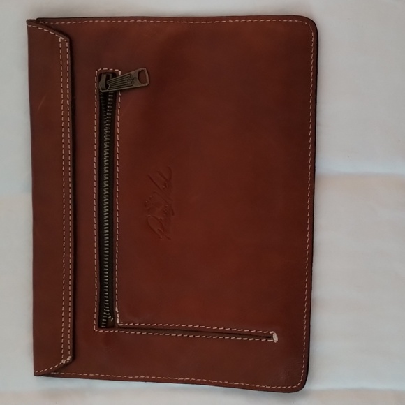 Patricia Nash Group Heritage Style A81201 Tan Midi Tech IPAD Portfolio - Picture 2 of 4